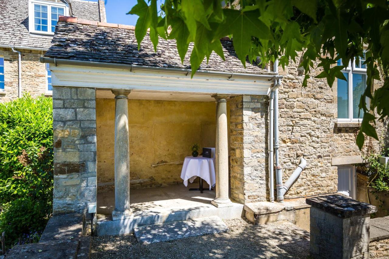 Bed and breakfast House